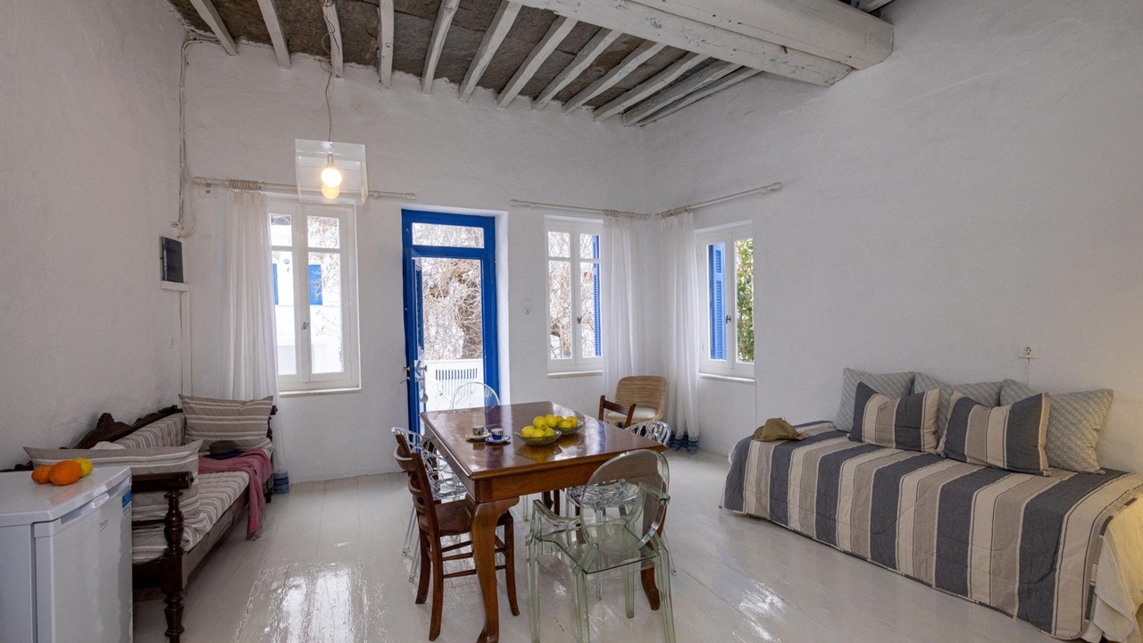 Photo of Livingroom in Panormos