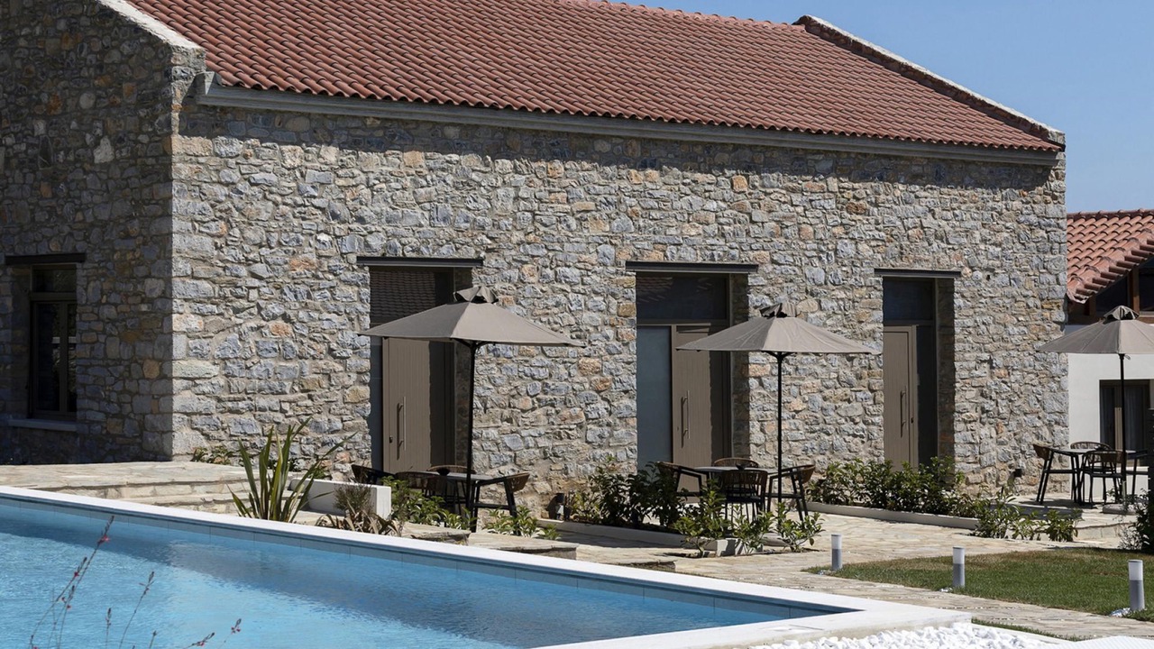 Photo of Outdoor in Sourpi