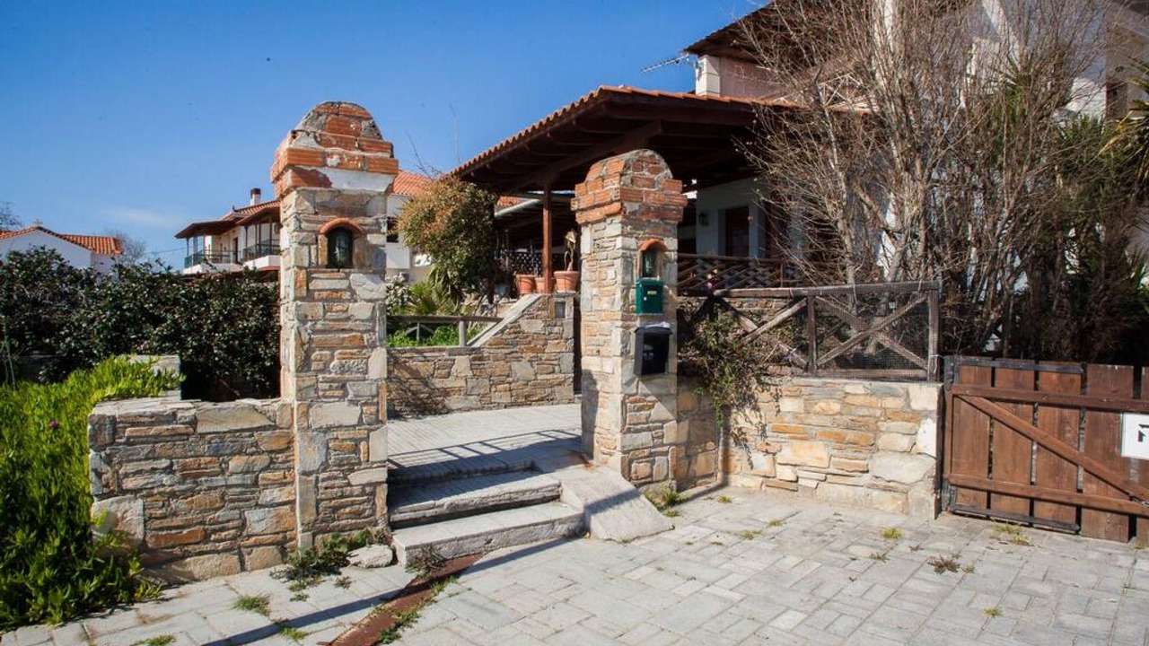 Photo of Outdoor in Ano Lechonia
