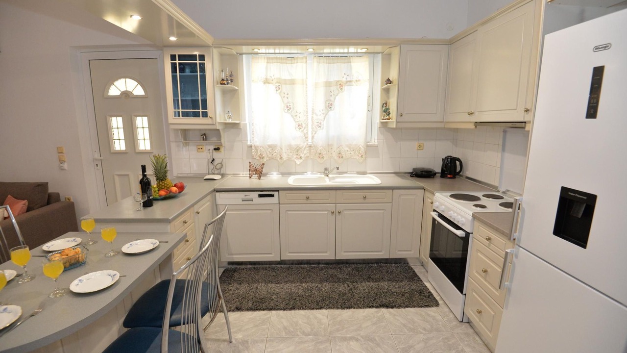 Photo of Kitchen in Ialyssos