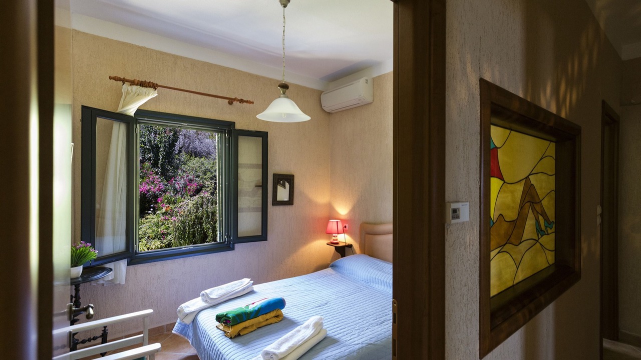 Photo of Bedroom in Pella Region