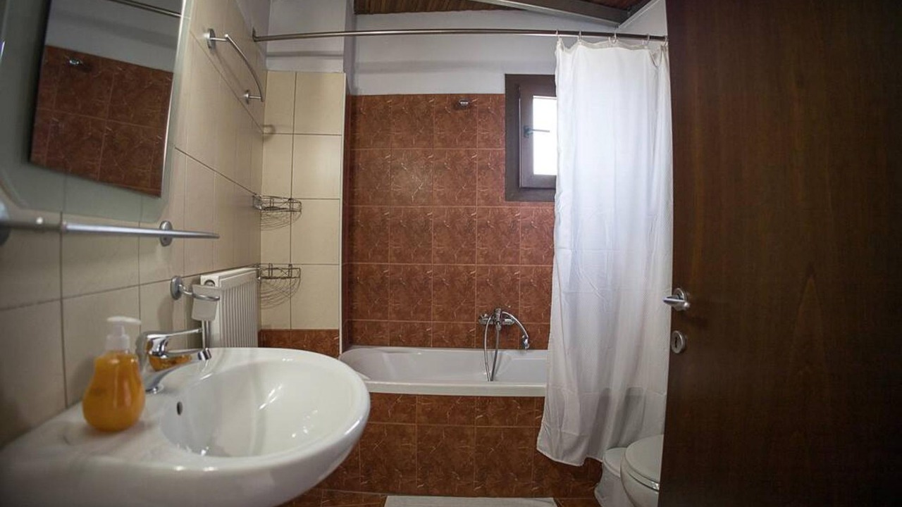 Photo of Bathroom in Kato Lechonia