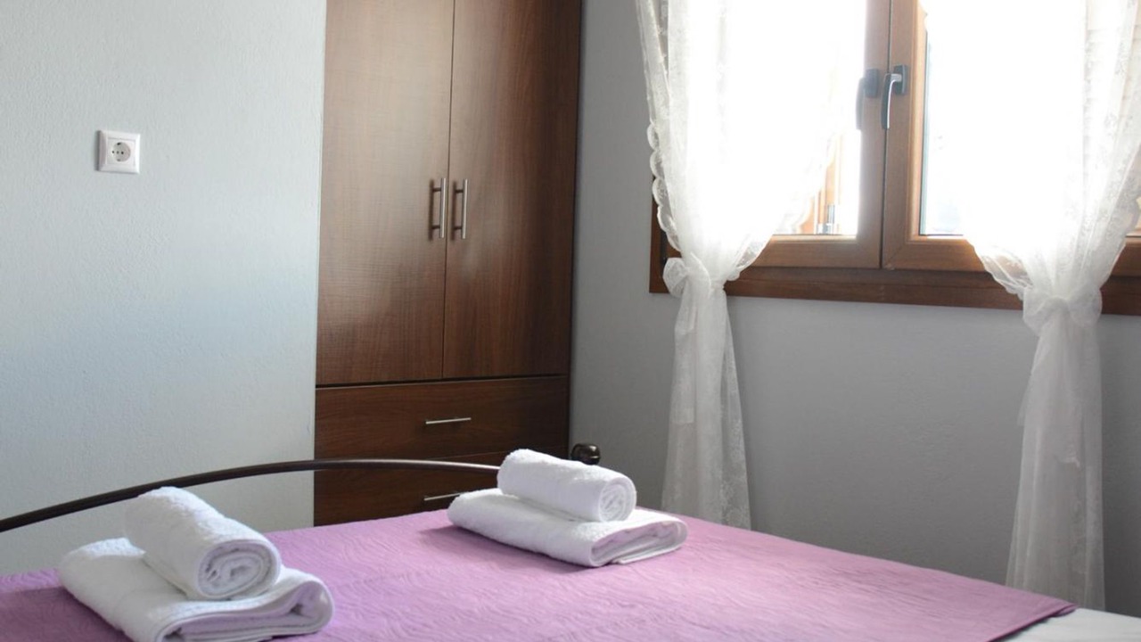 Photo of Bedroom in Sourpi