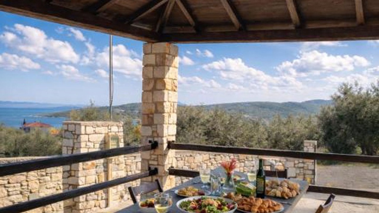 Photo of Outdoor in Pella Region