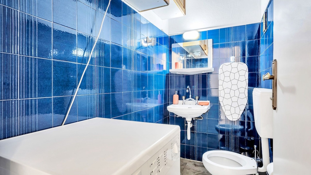 Photo of Bathroom in Mets