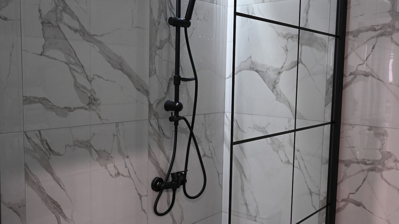 Photo of Bathroom in Kypseli