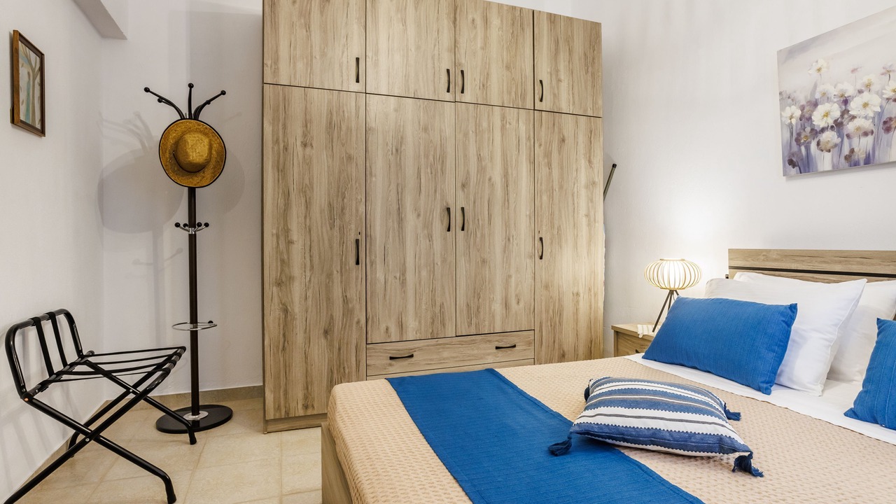 Photo of Bedroom in Glossa