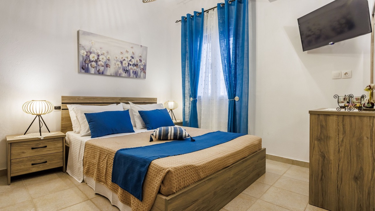 Photo of Bedroom in Glossa