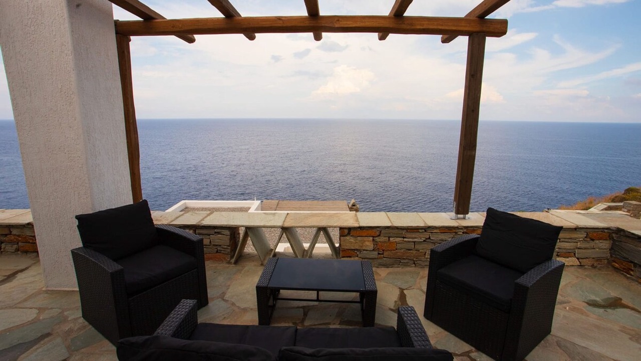 Photo of Patio Balcony in Kea