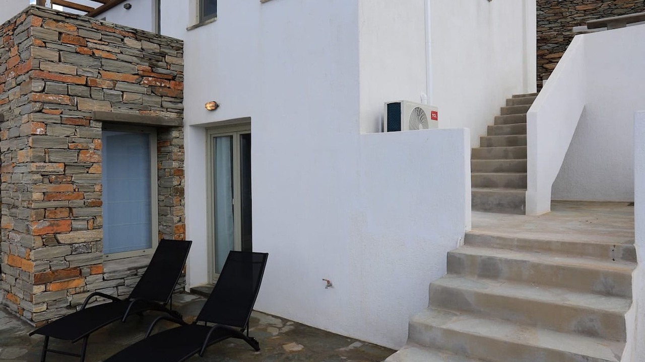 Photo of Patio Balcony in Kea