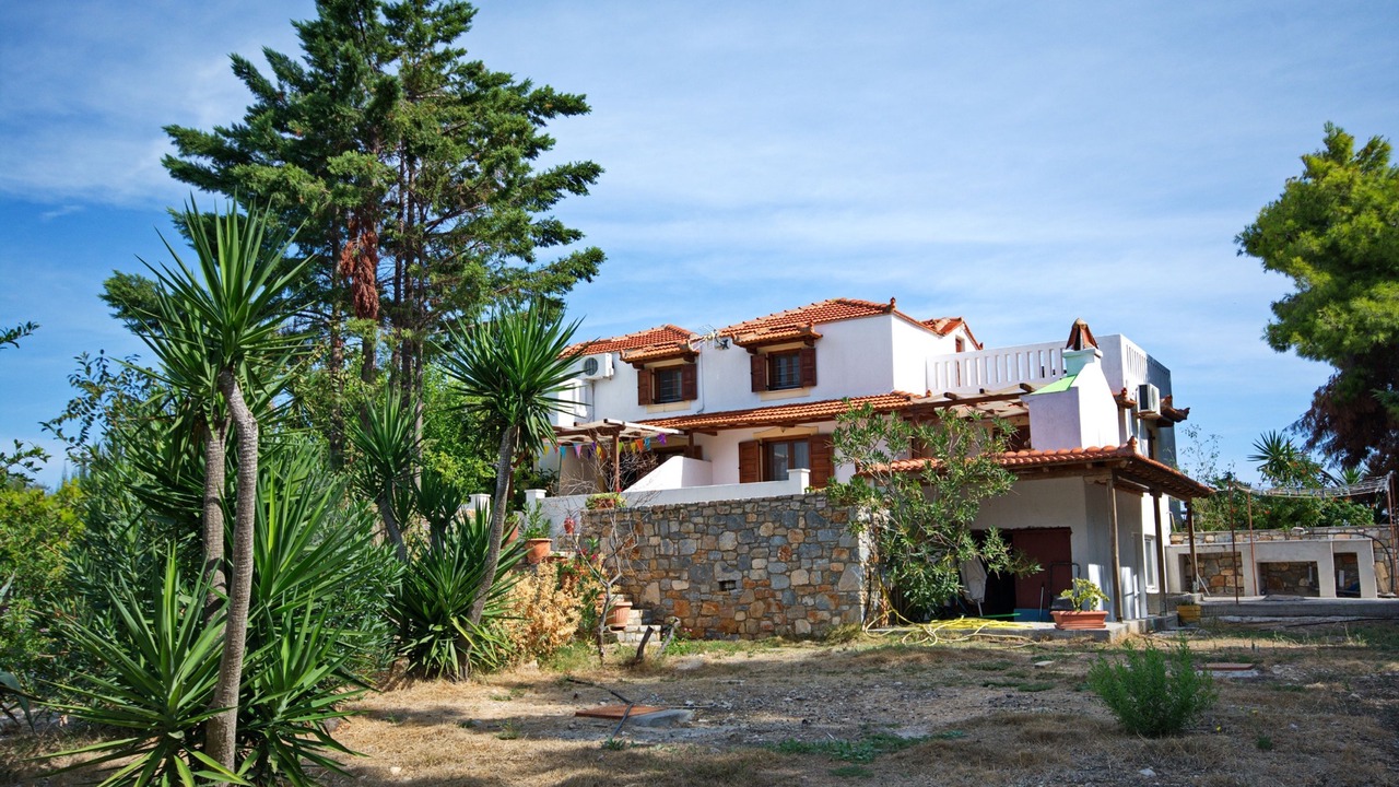 Photo of Outdoor in Votsi