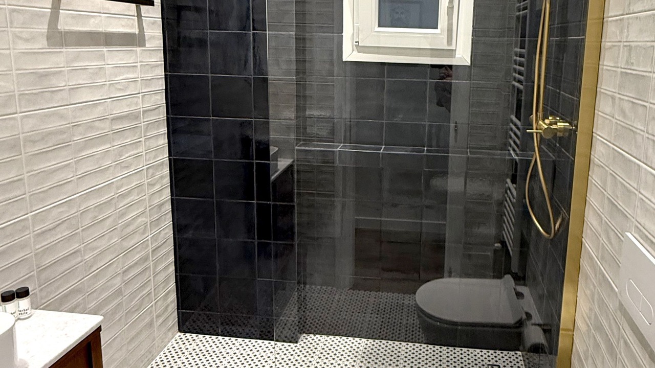 Photo of Bathroom in Makrigianni