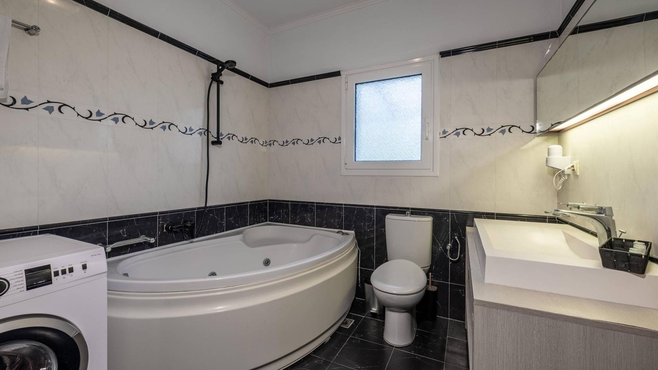 Photo of Bathroom in Kalamaki