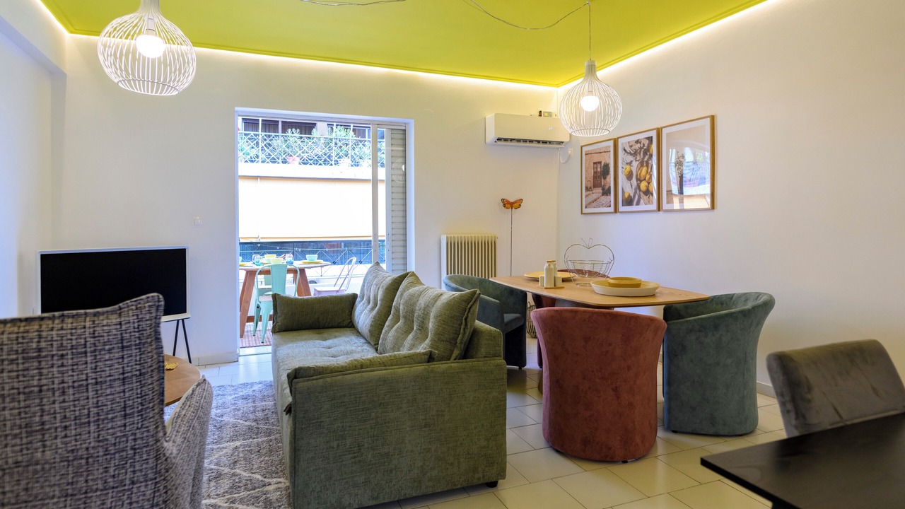 Photo of Livingroom in Kallithea