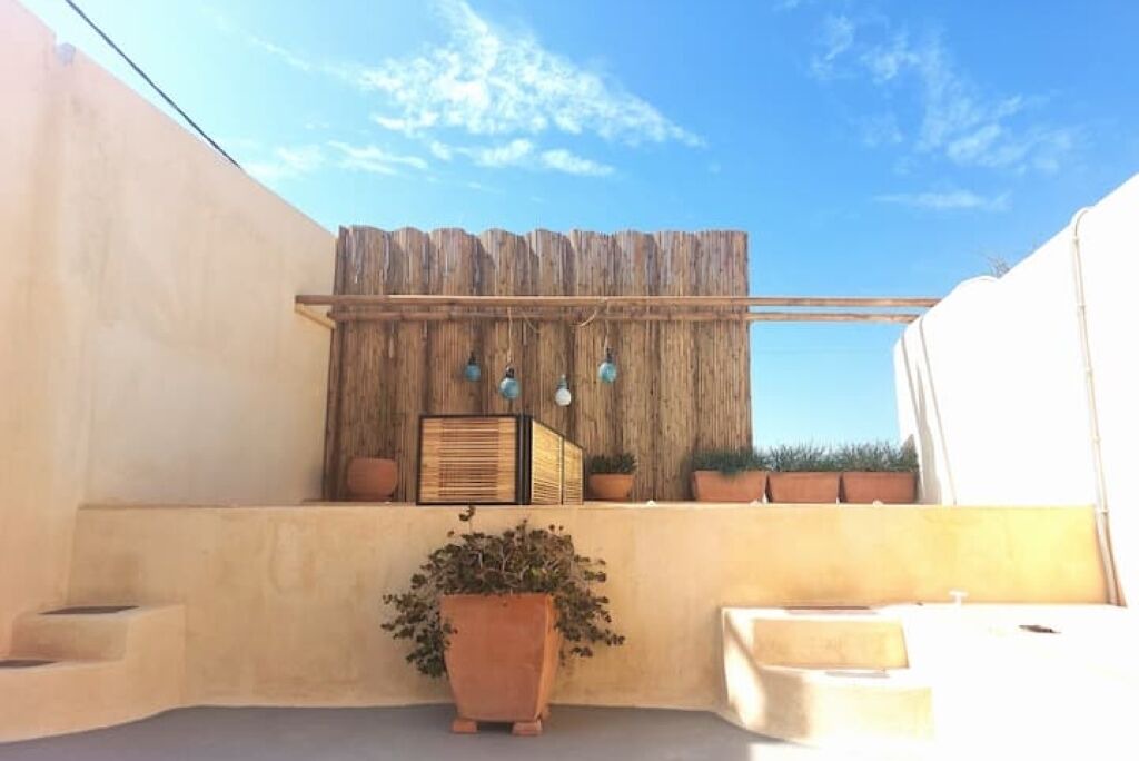 Photo of Outdoor in Kamari