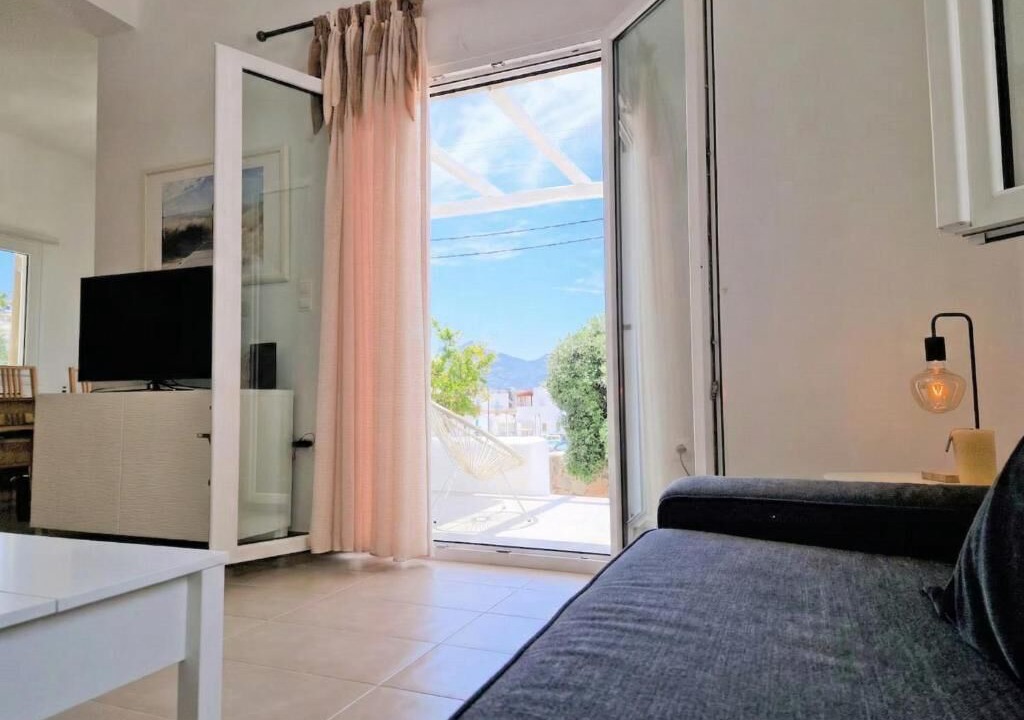Photo of Livingroom in Milos