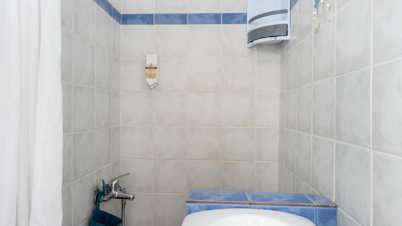 Photo of Bathroom in Katapola