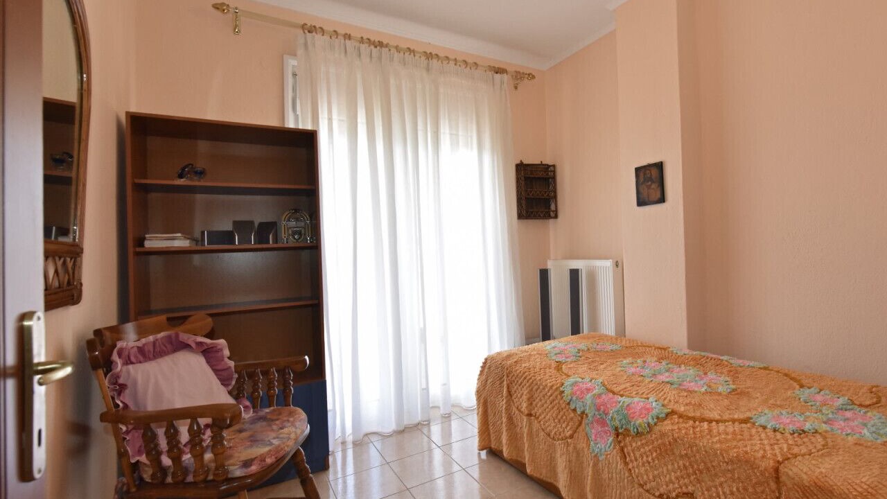 Photo of Bedroom in Flogita