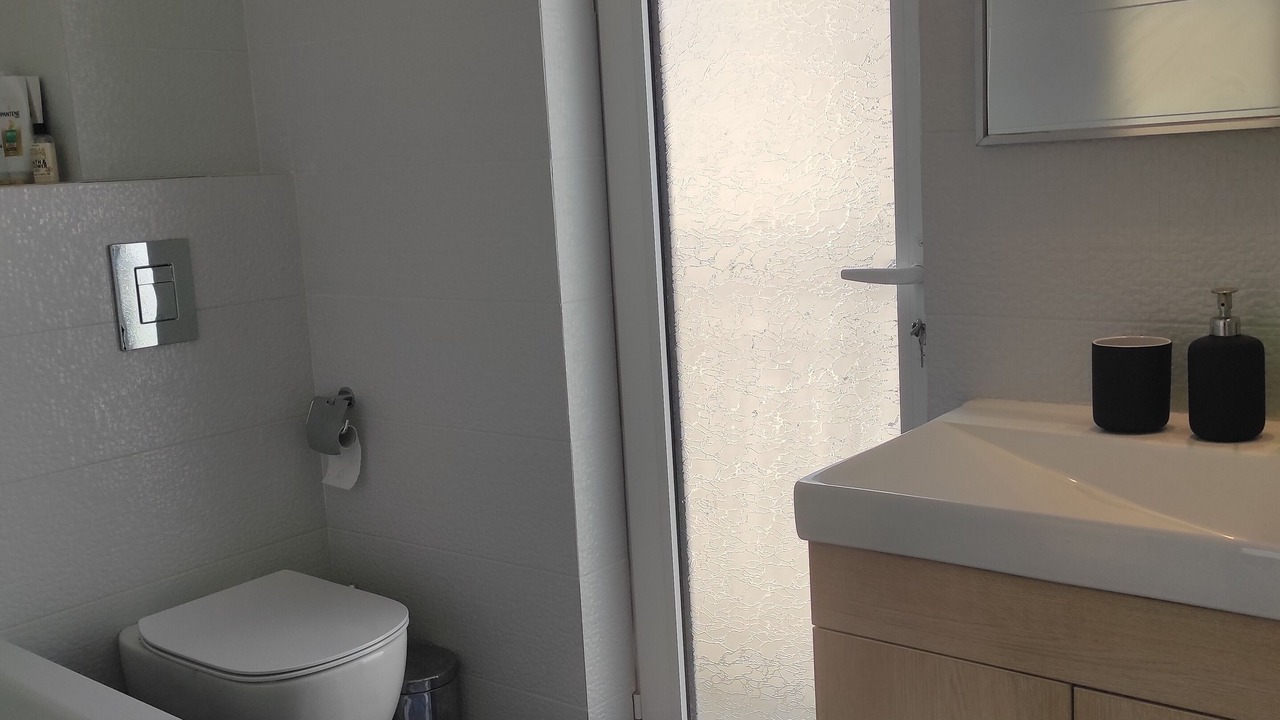 Photo of Bathroom in Pasalimani