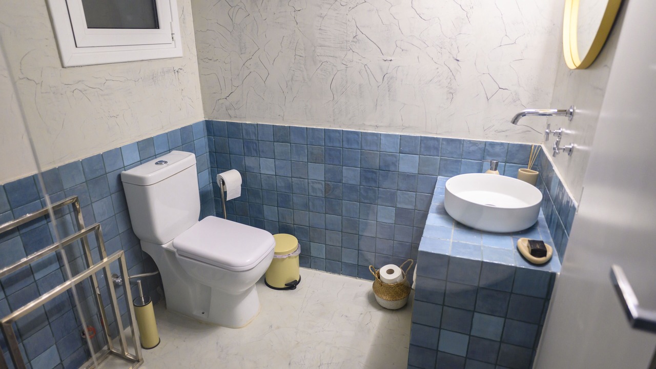 Photo of Bathroom in Nea Smirni