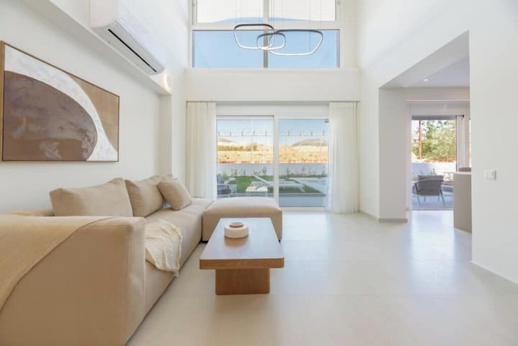 Photo of Livingroom in Elliniko