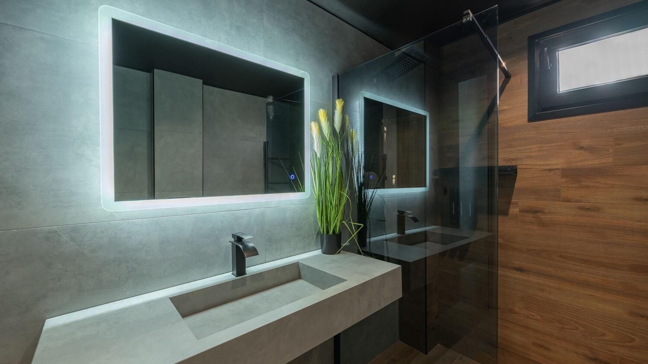Photo of Bathroom in Lefktron