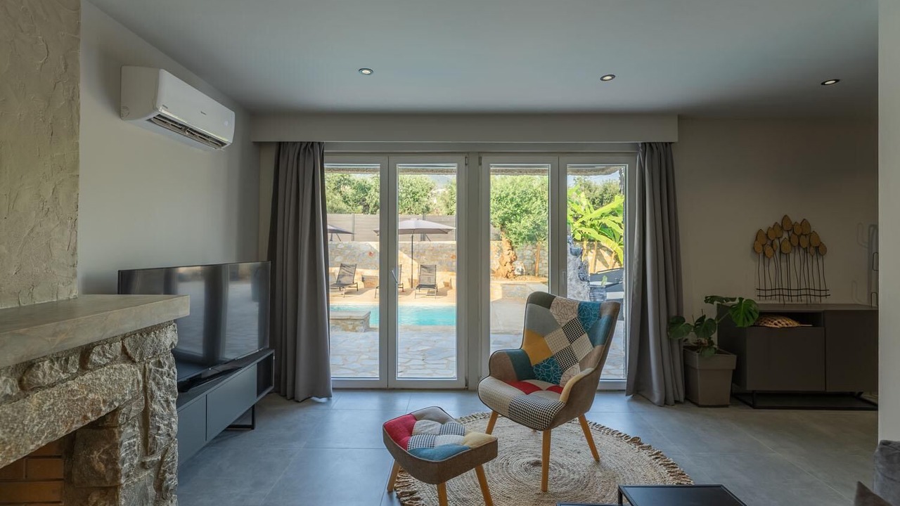 Photo of Livingroom in Lefktron
