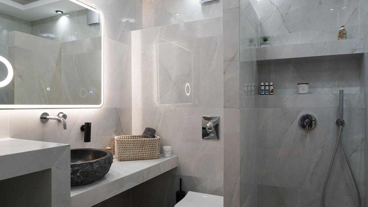 Photo of Bathroom in Skyros Town