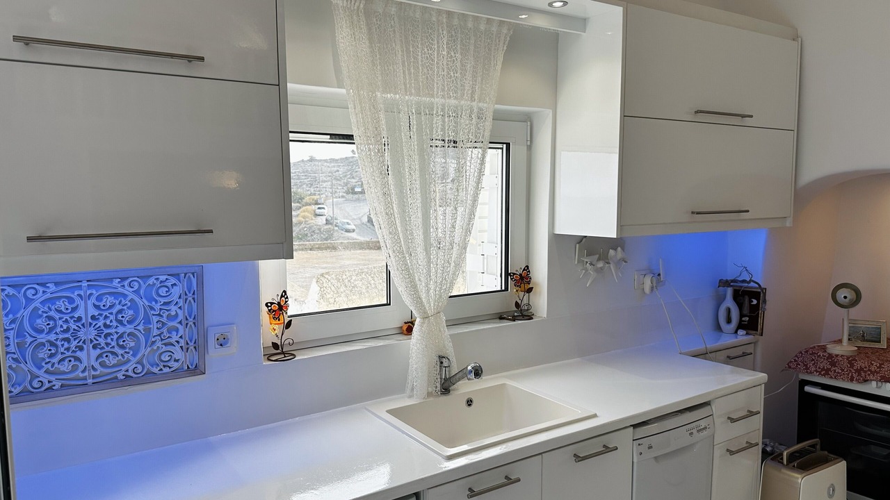 Photo of Kitchen in Akrotiri