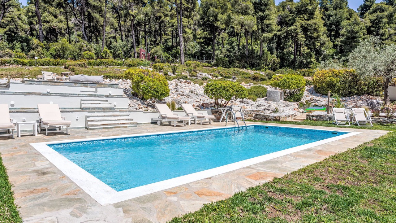 Photo of Outdoor in Alikias
