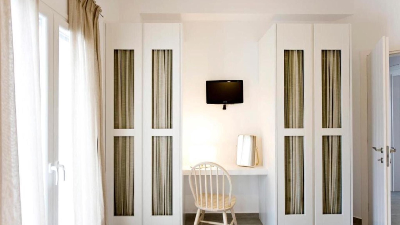 Photo of Bedroom in Milos