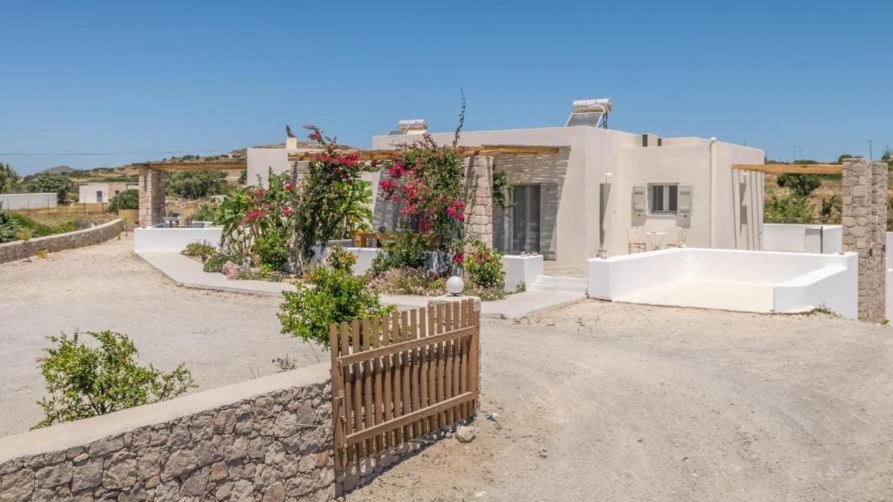 Photo of Outdoor in Milos