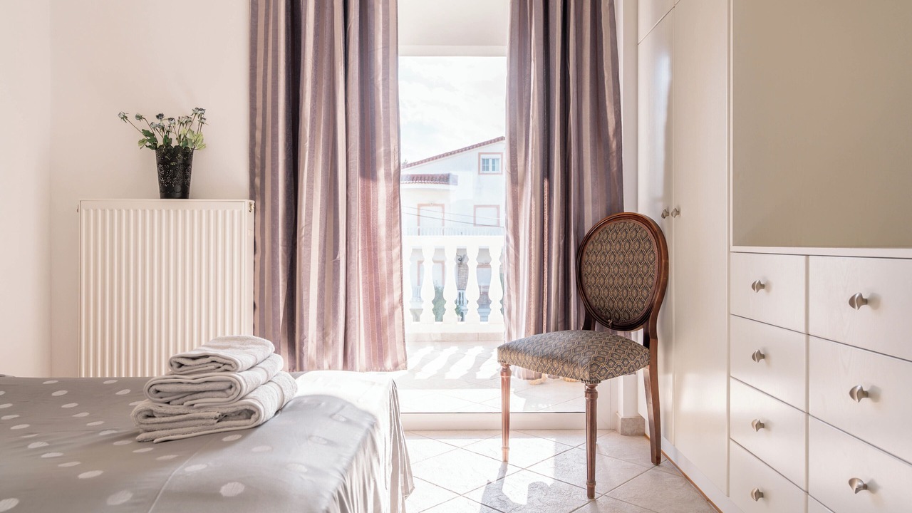 Photo of Bedroom in Assos-Lechaio