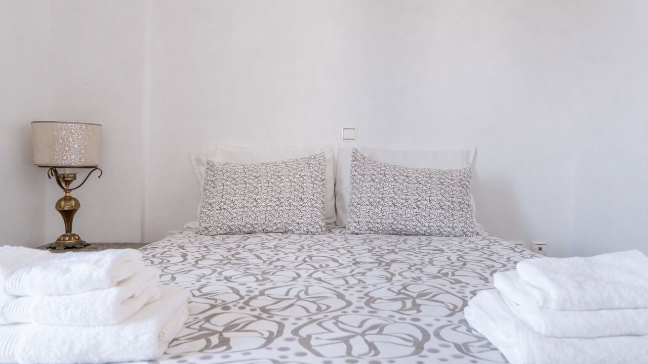Photo of Bedroom in Assos-Lechaio