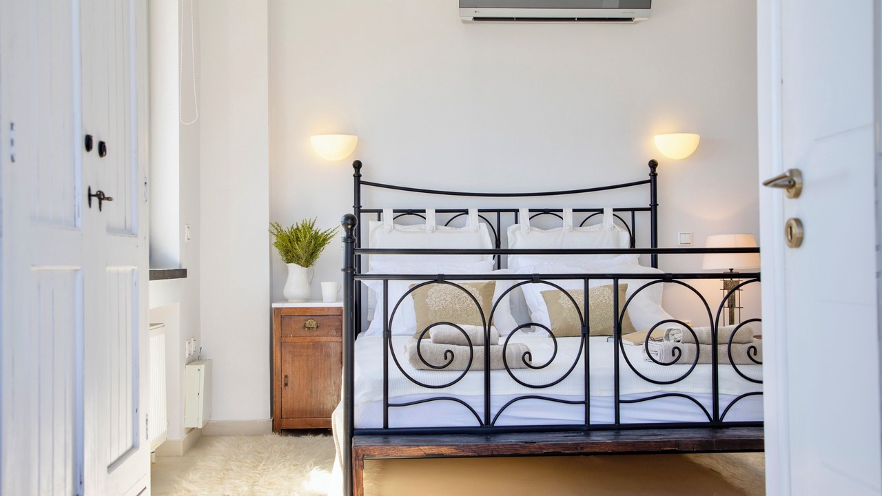 Photo of Bedroom in Kontos