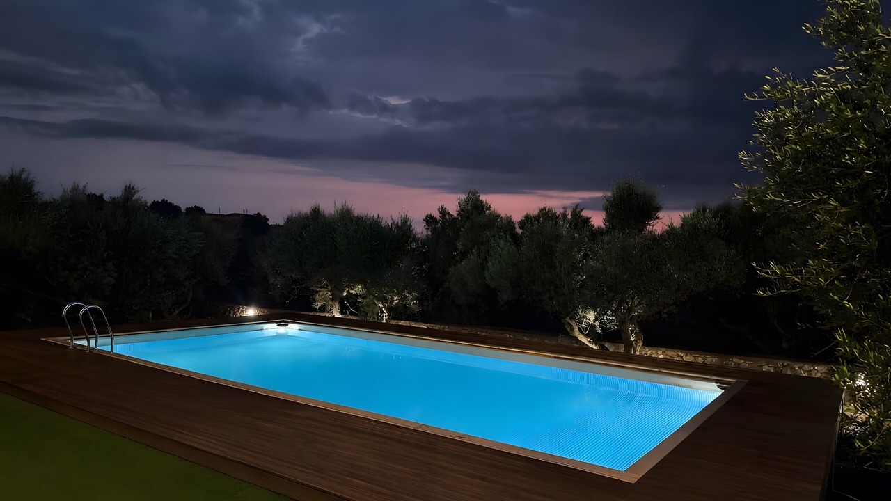 Photo of Outdoor in Omales