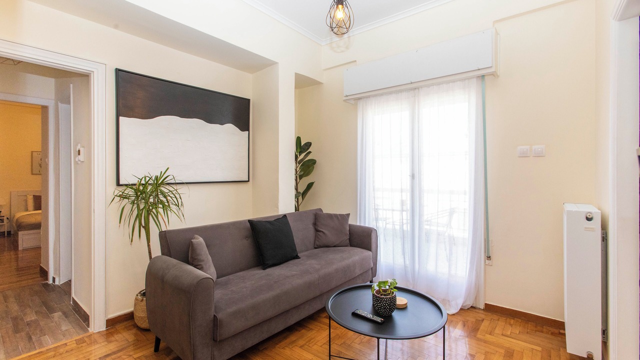 Photo of Livingroom in Metaxourgio