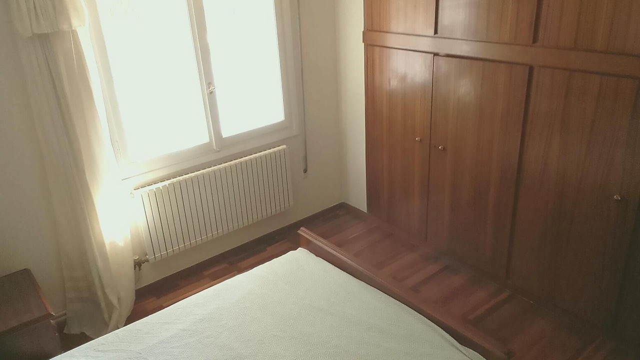 Photo of Bedroom in Keratsini-Drapetsona