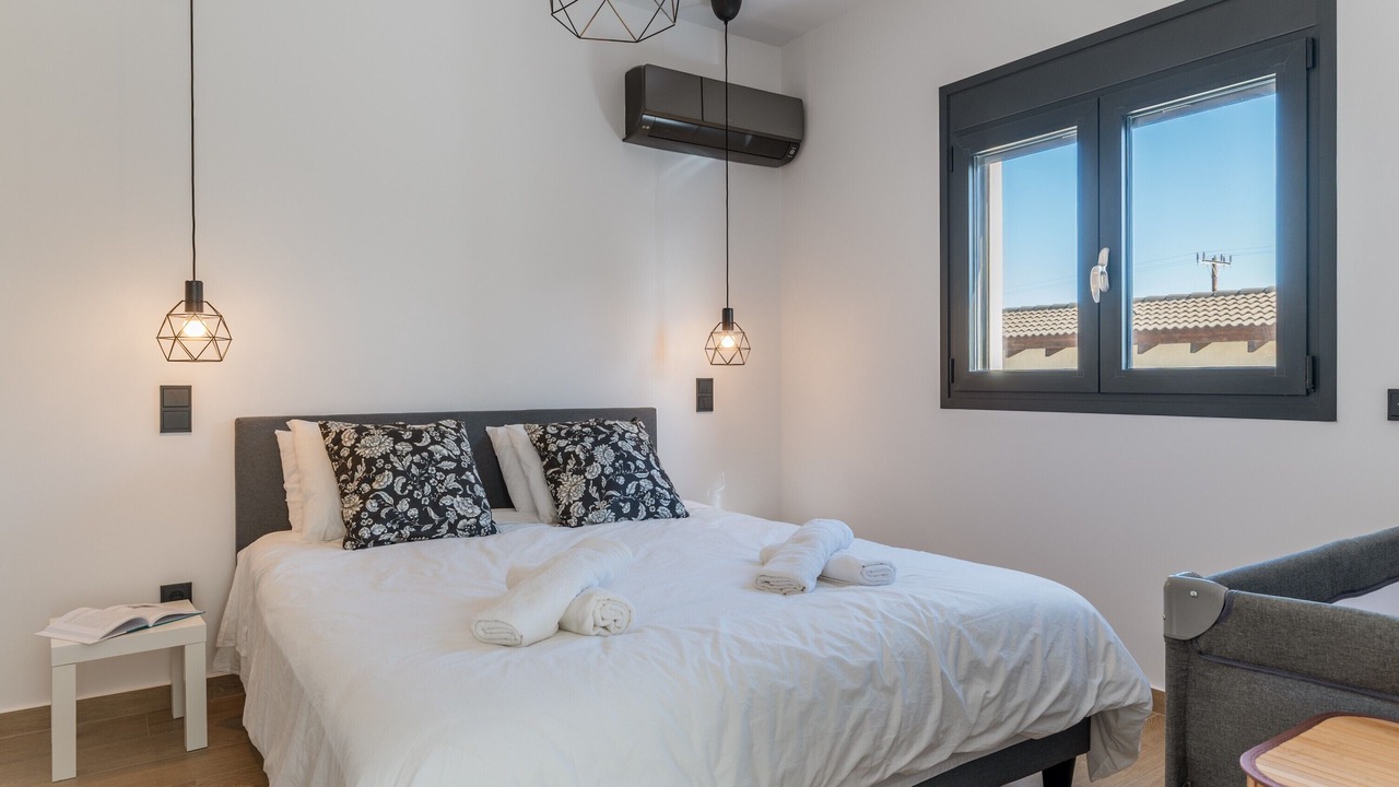 Photo of Bedroom in Kato Assos