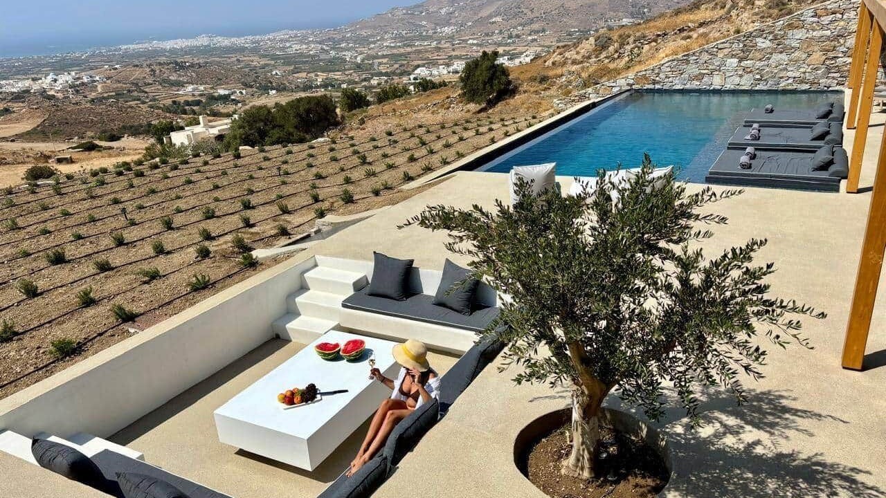 Photo of Outdoor in Glinado