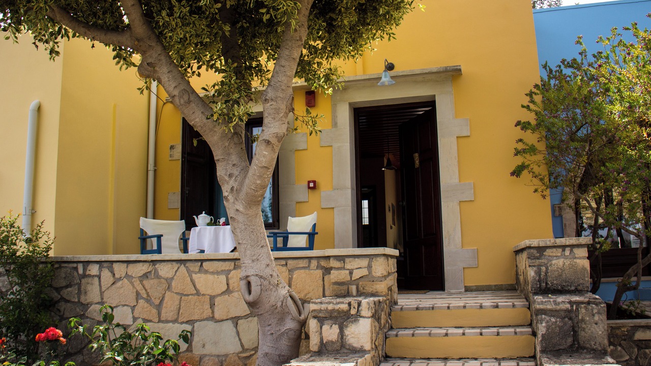 Photo of Patio Balcony in Douliana