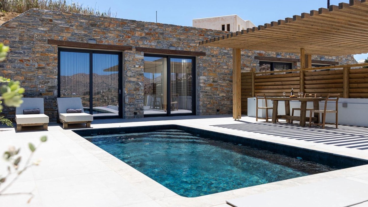 Photo of Outdoor in Glinado