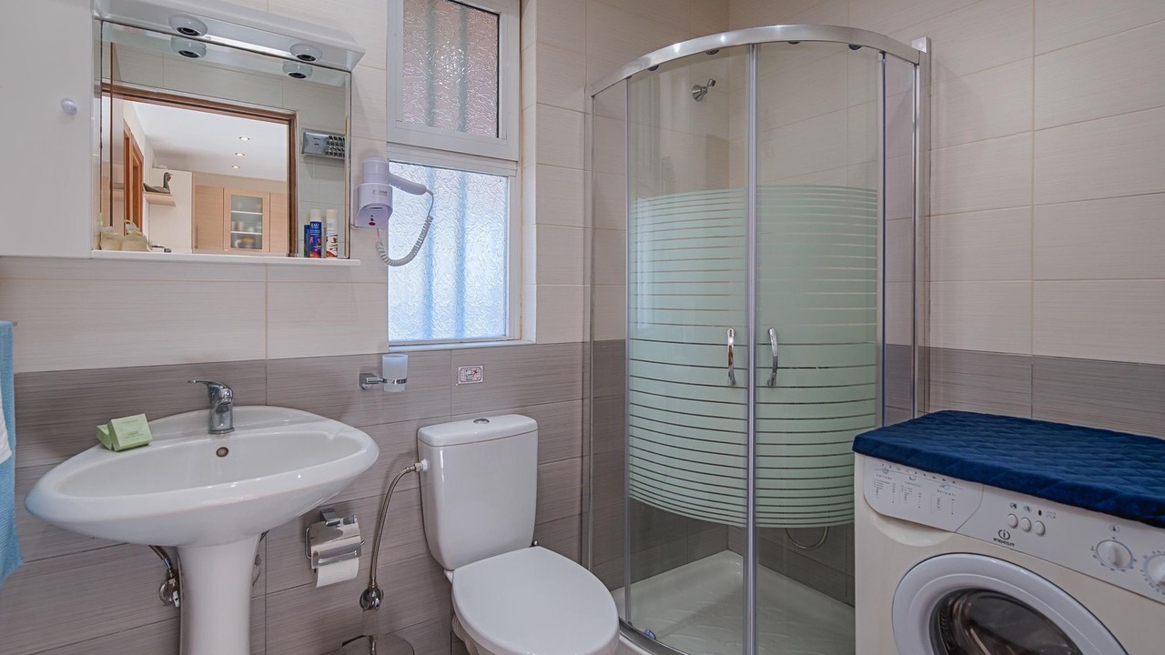 Photo of Bathroom in Lardos