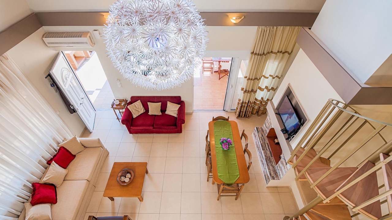 Photo of Livingroom in Lardos