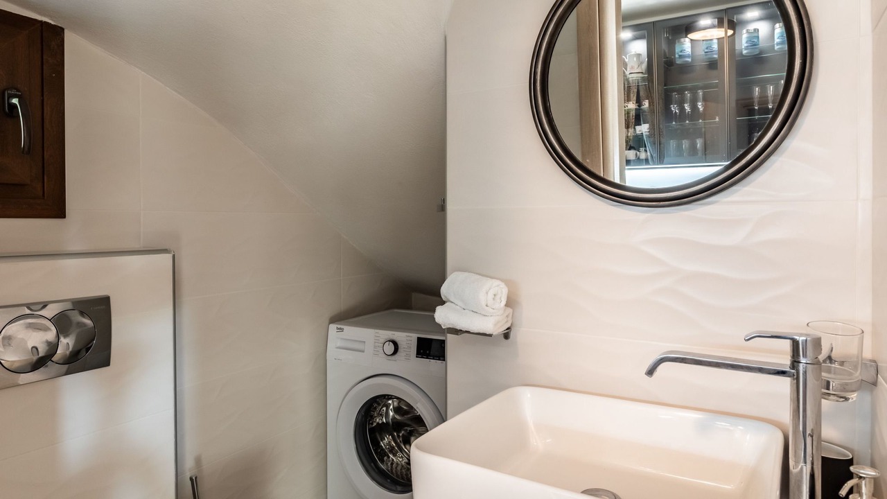 Photo of Bathroom in Alikias