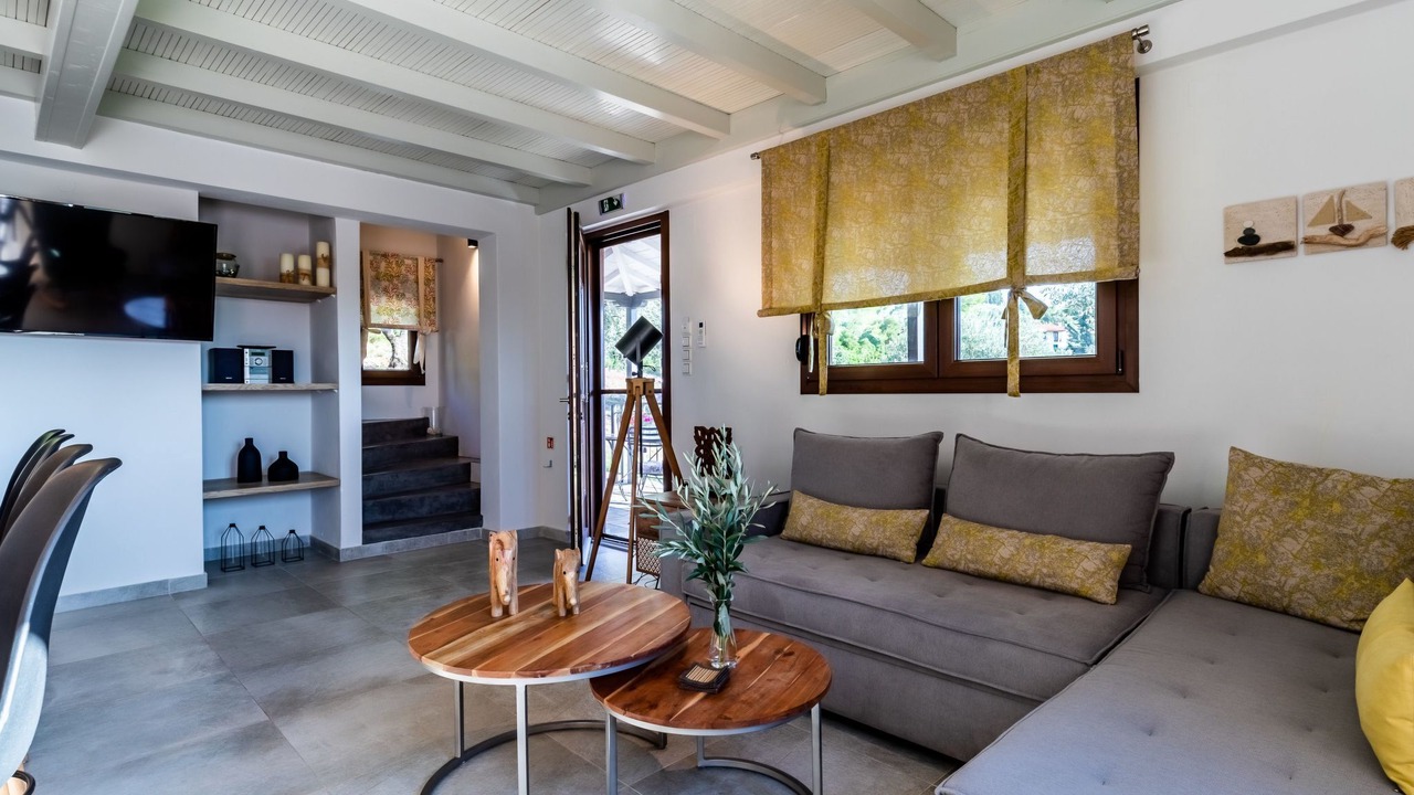 Photo of Livingroom in Alikias