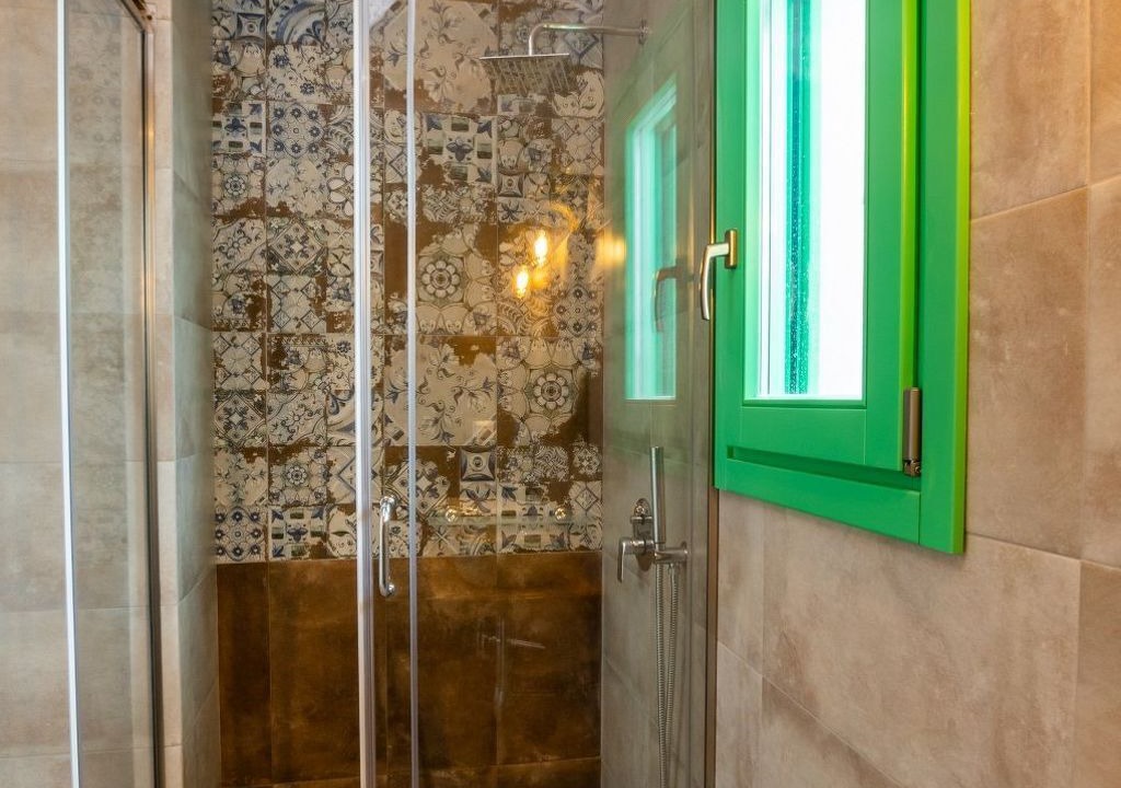 Photo of Bathroom in Lefkos