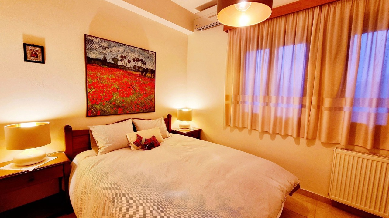 Photo of Bedroom in Kala Nera