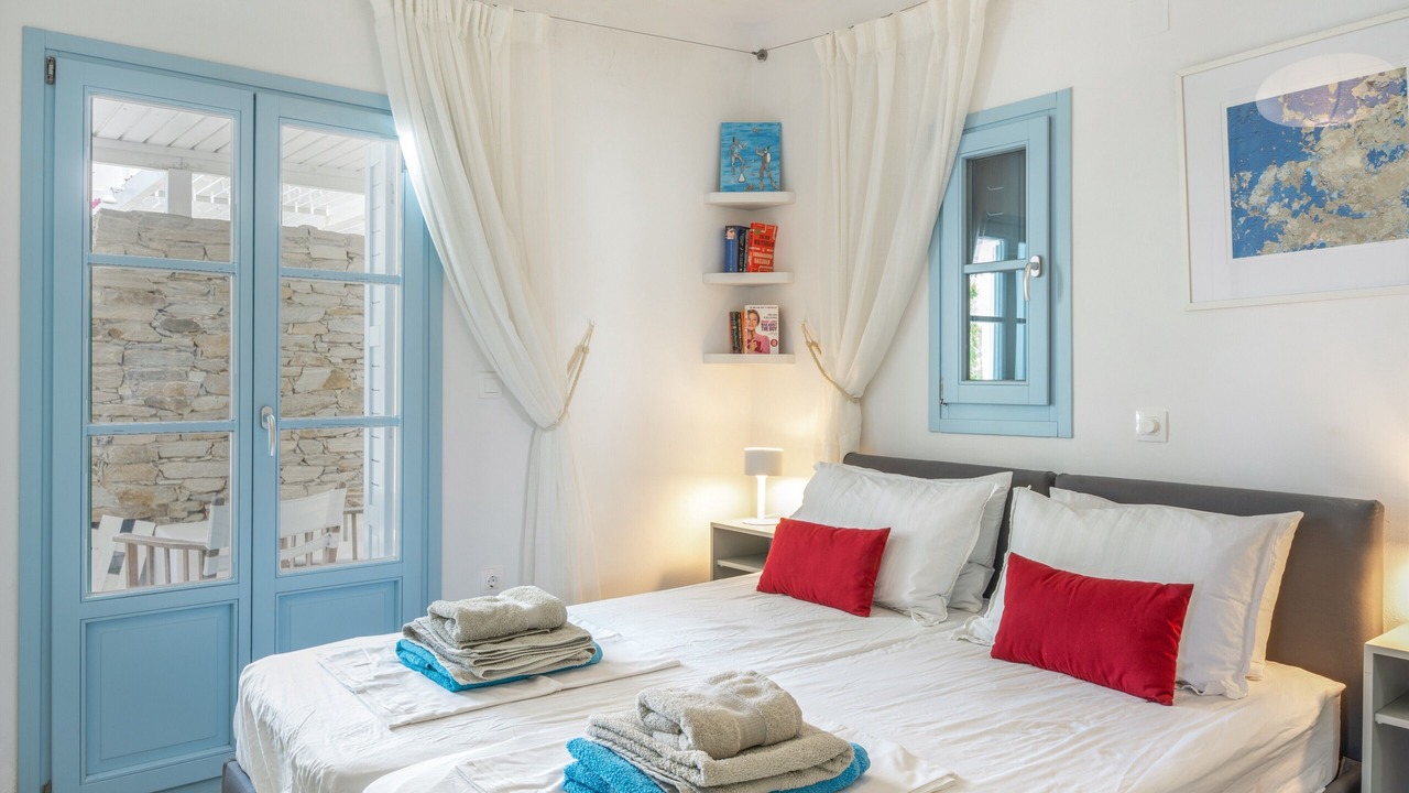 Photo of Bedroom in Ios