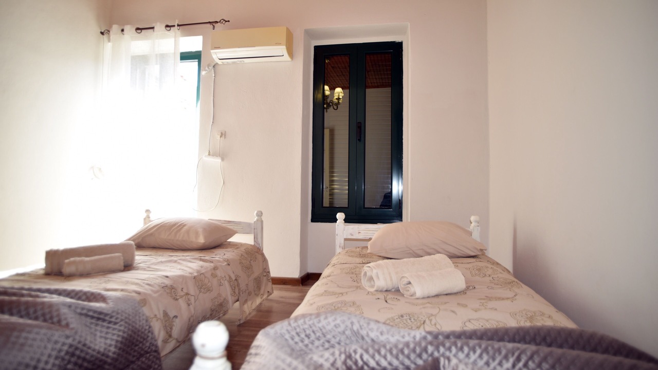 Photo of Bedroom in Pythagorio